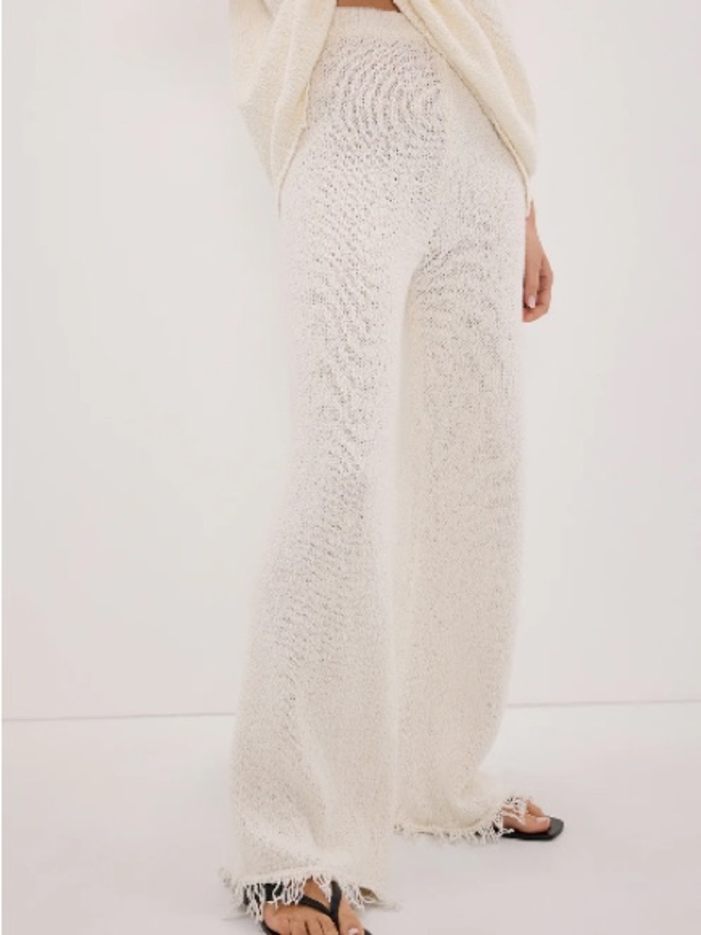 DISSH Sue Off White Fringe Knit Pant